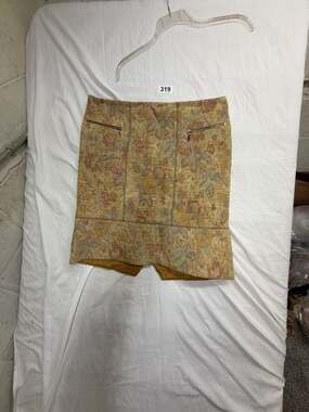 Purificacion Garcia Floral Tapestry Woven Mini Skirt with Zipper Pockets Size 46